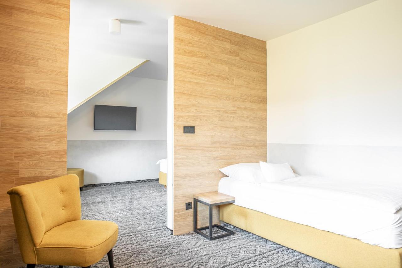 Triple Room,1657215539:JPEG